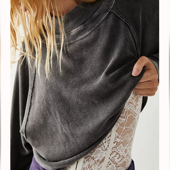 FREE PEOPLE Cropped Thermal Pulllover - Picture 3 of 7